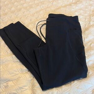 Black Athletic Leggings